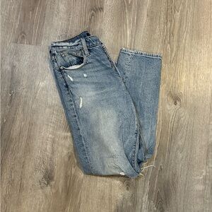 Lucky brand high rise mom jeans drew size 4 button closure ripped knee